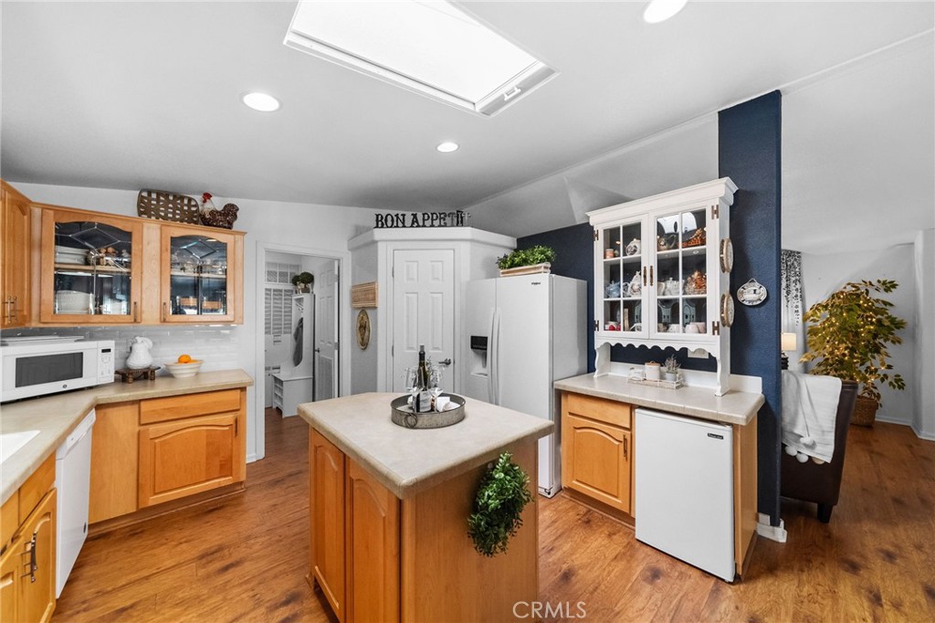 31130 S General Kearny Road 37