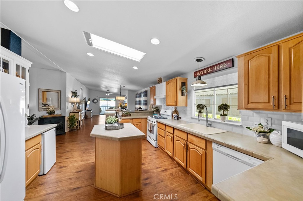 31130 S General Kearny Road 37