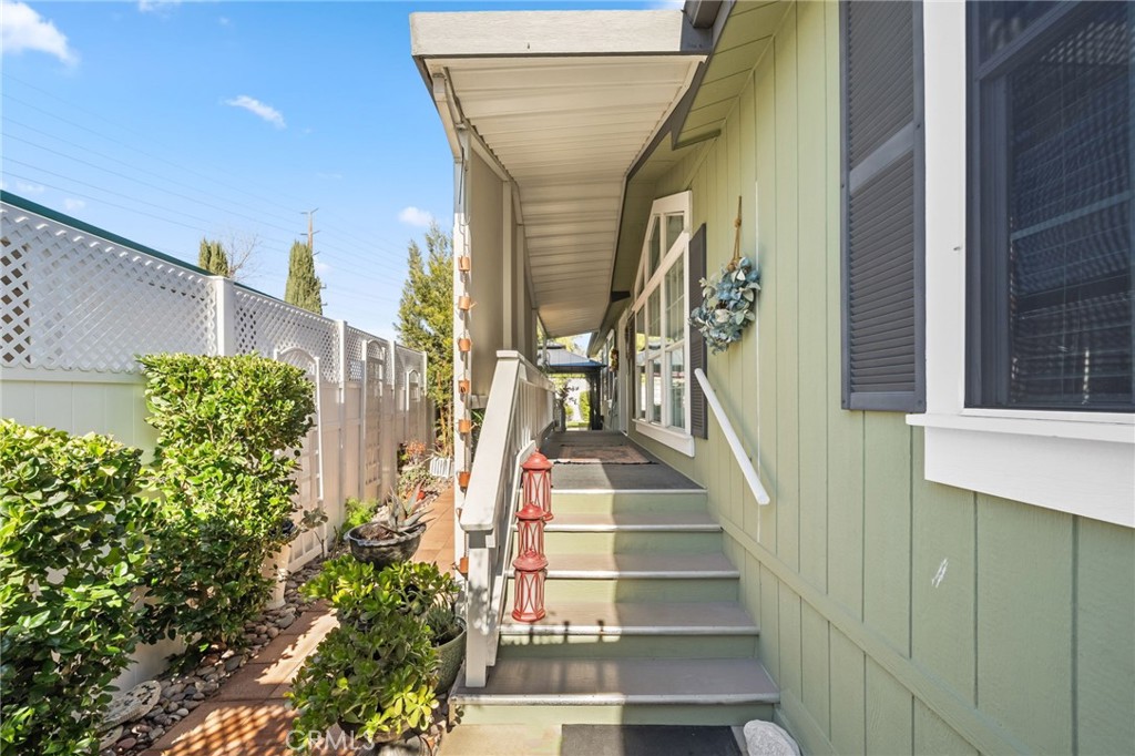 31130 S General Kearny Road 37