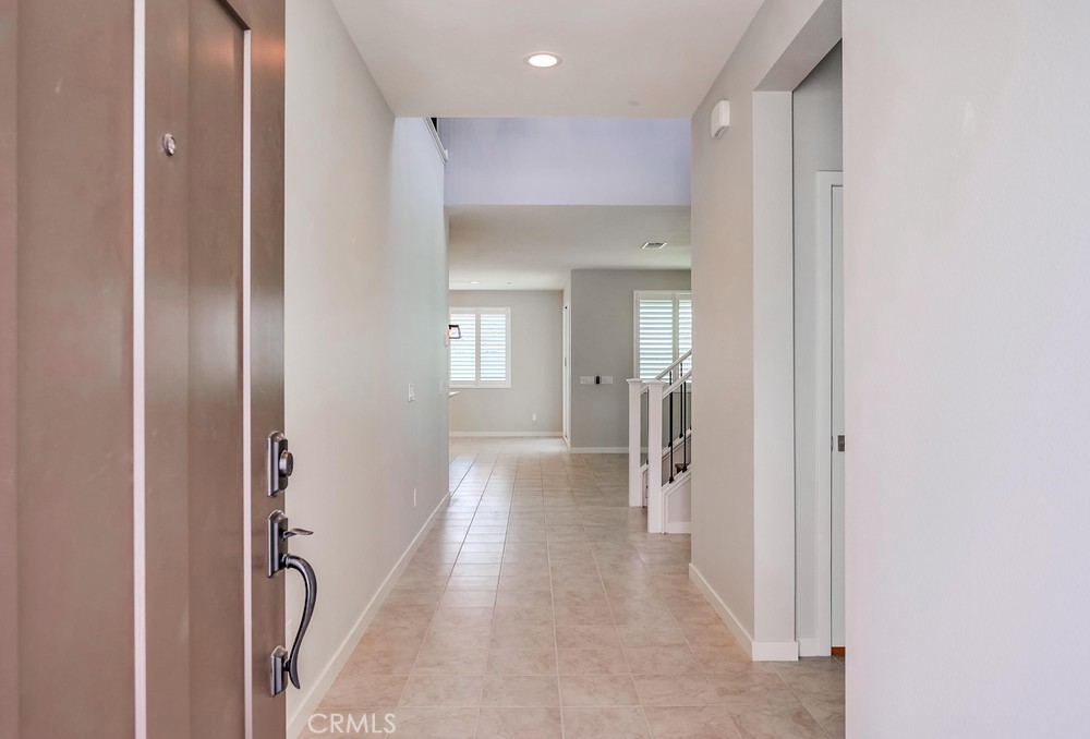 39283 Ceanothus Place