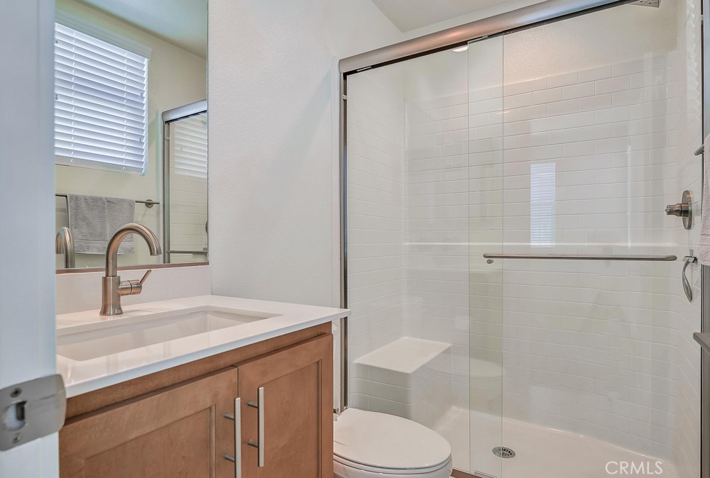 39283 Ceanothus Place