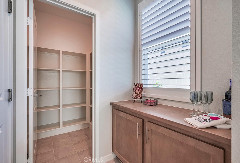 39283 Ceanothus Place