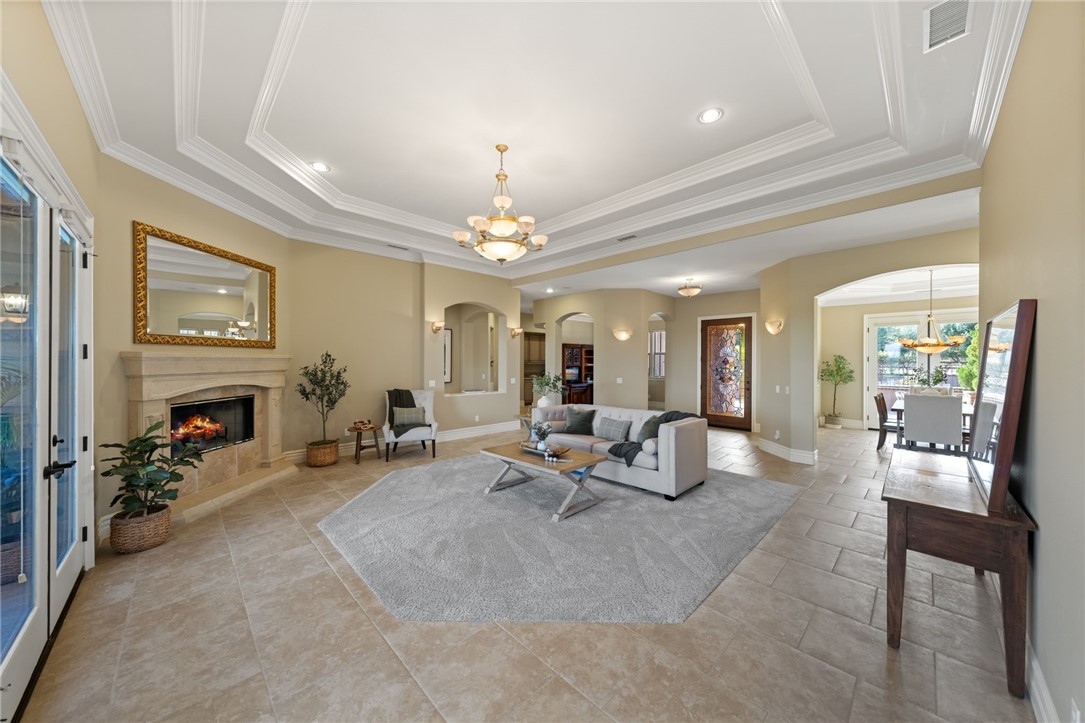 42125 Hacienda Drive