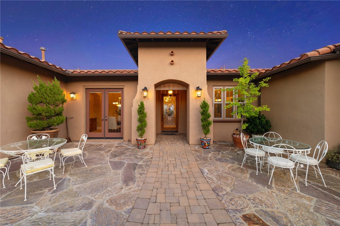 42125 Hacienda Drive