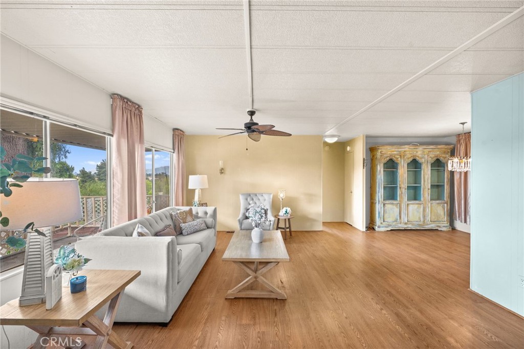 31130 S General Kearny 32