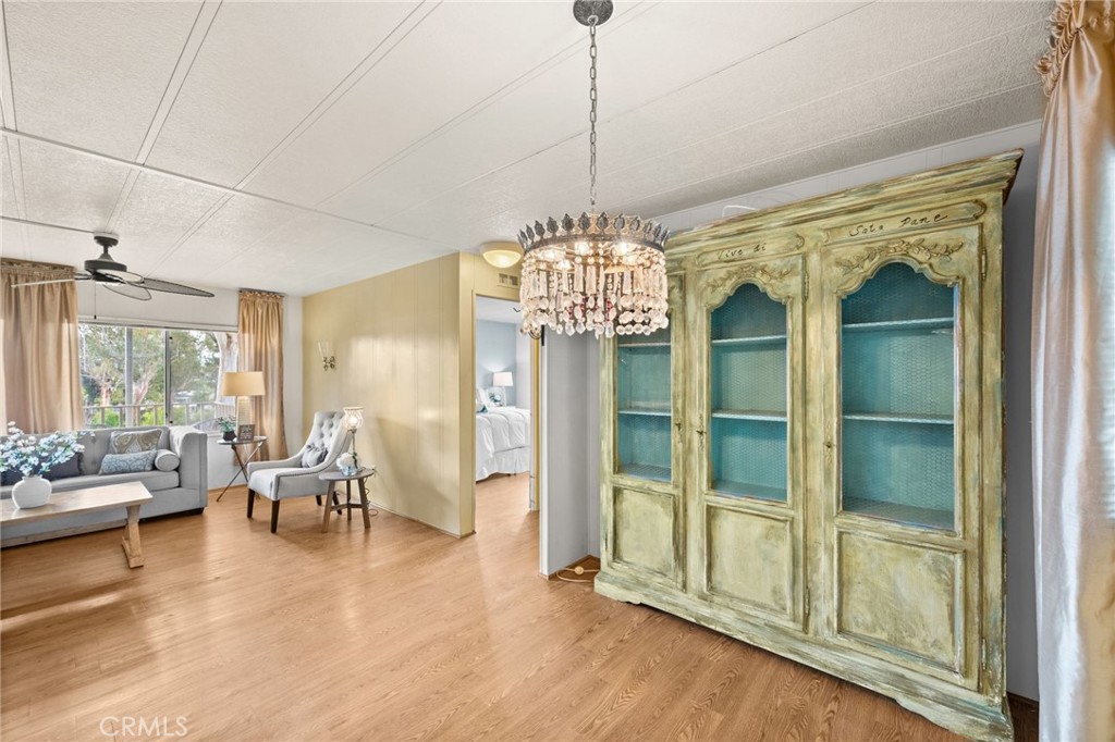 31130 S General Kearny 32