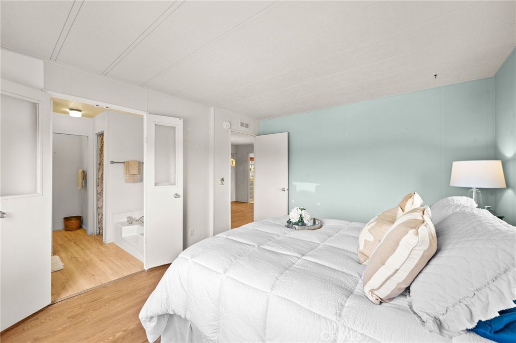 31130 S General Kearny 32