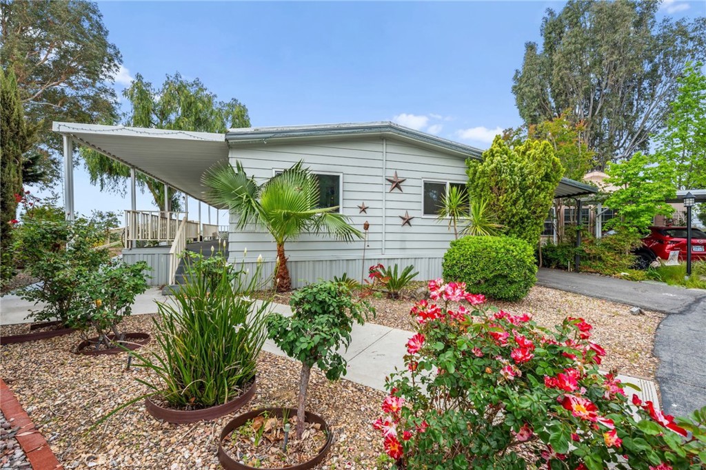 31130 S General Kearny 32