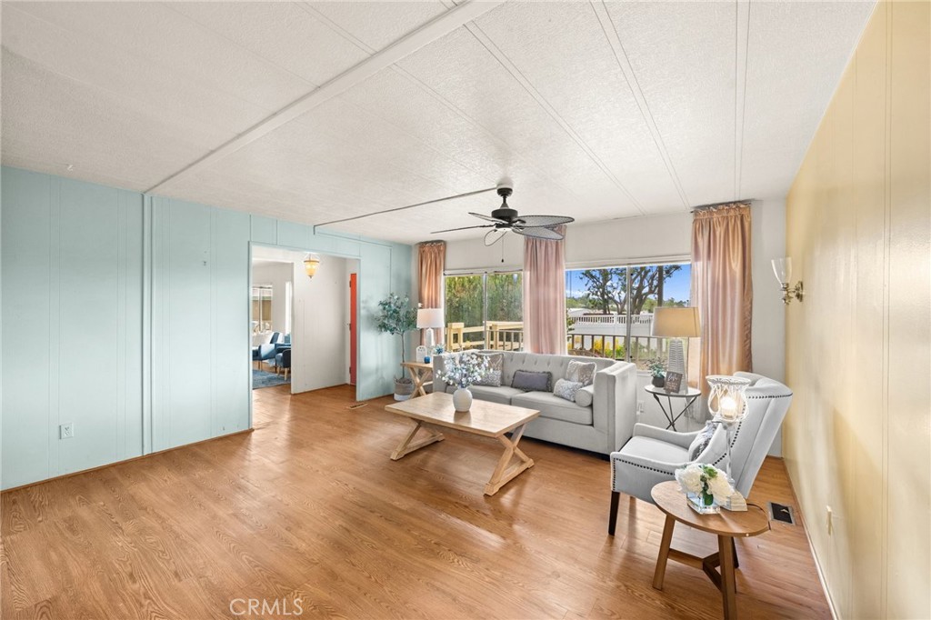 31130 S General Kearny 32