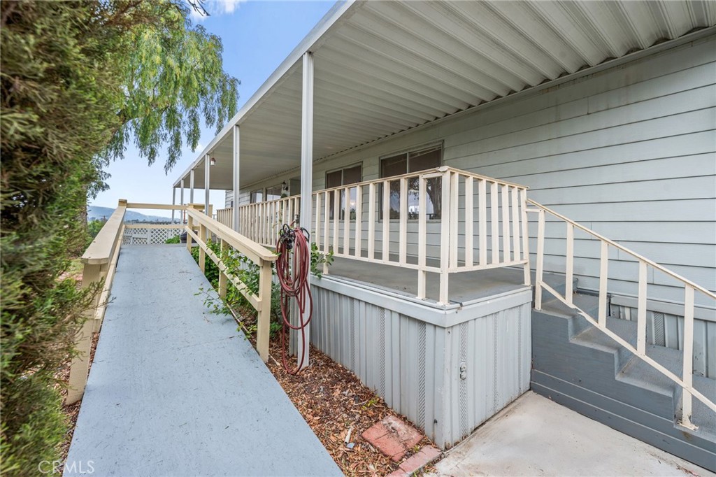 31130 S General Kearny 32