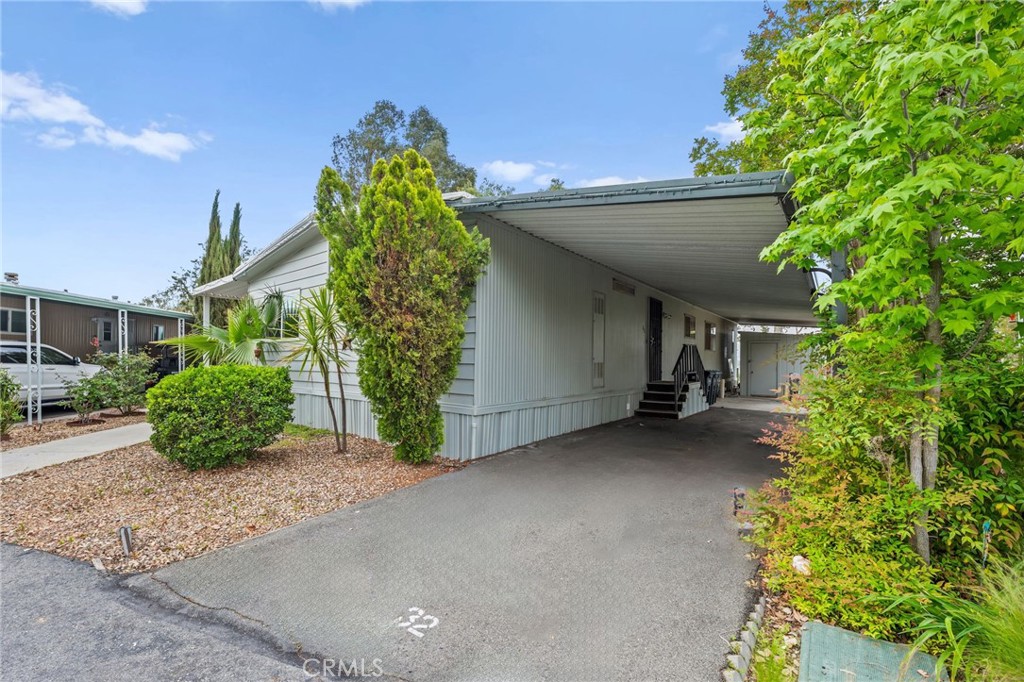 31130 S General Kearny 32