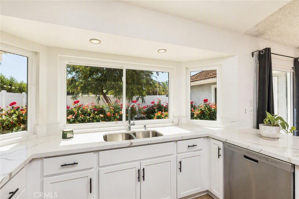 45586 Rainbow Canyon Road