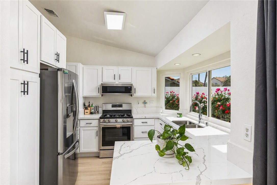 45586 Rainbow Canyon Road