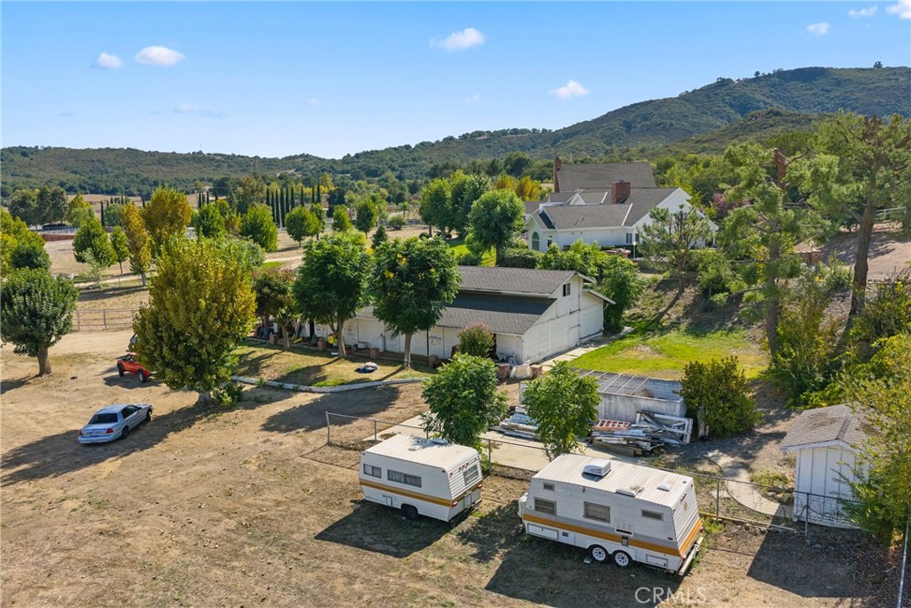 42580 Avenida Escala