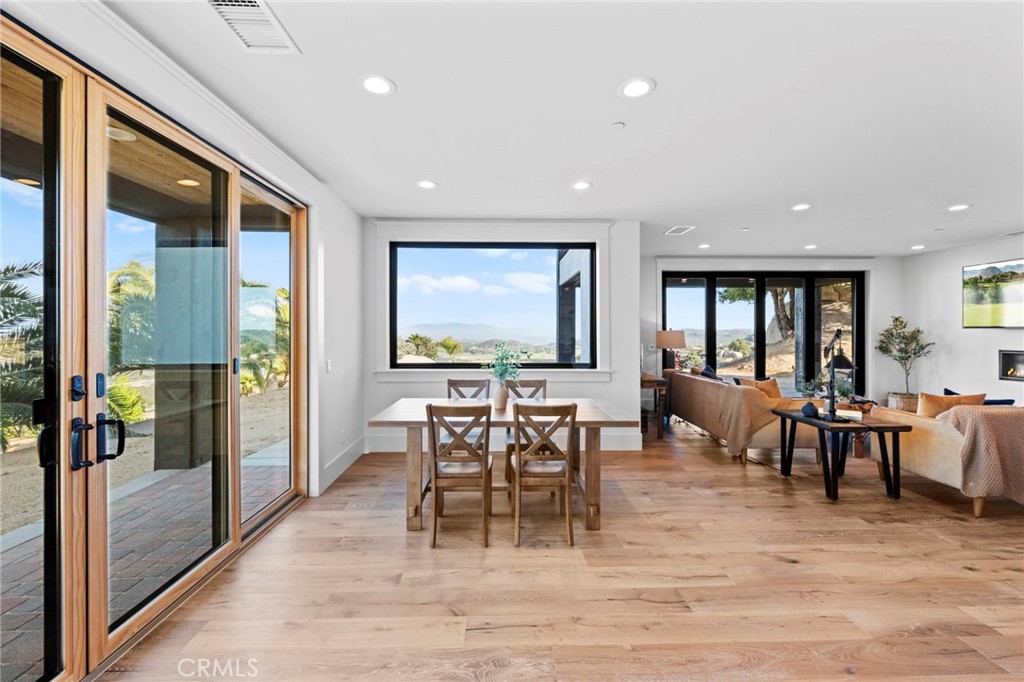 41950 Hacienda Dr