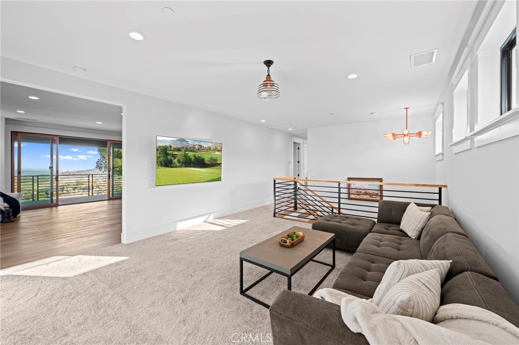 41950 Hacienda Dr