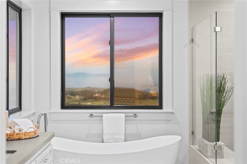 41950 Hacienda Dr