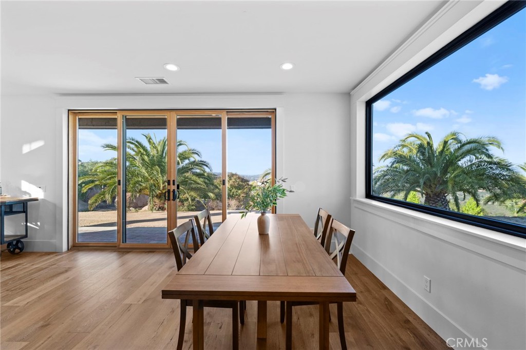 41950 Hacienda Dr