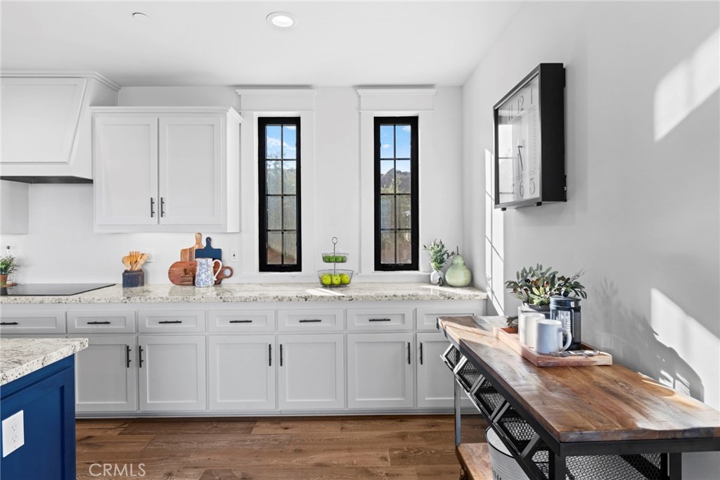 41950 Hacienda Dr