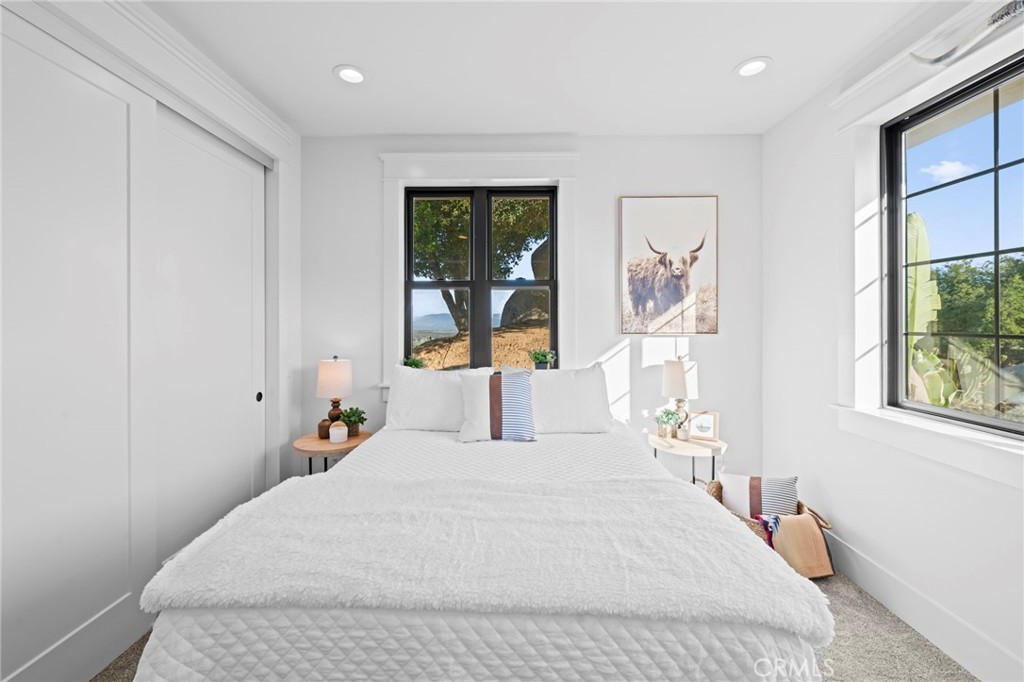 41950 Hacienda Dr