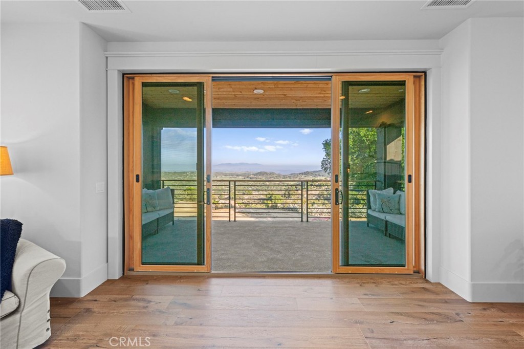41950 Hacienda Dr