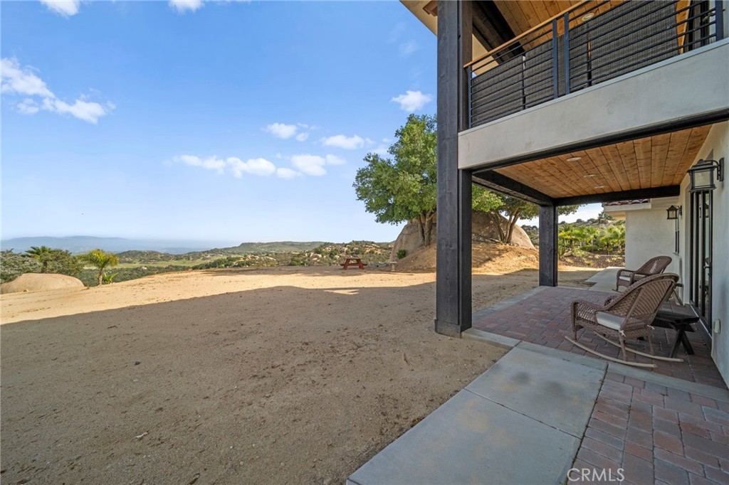 41950 Hacienda Dr