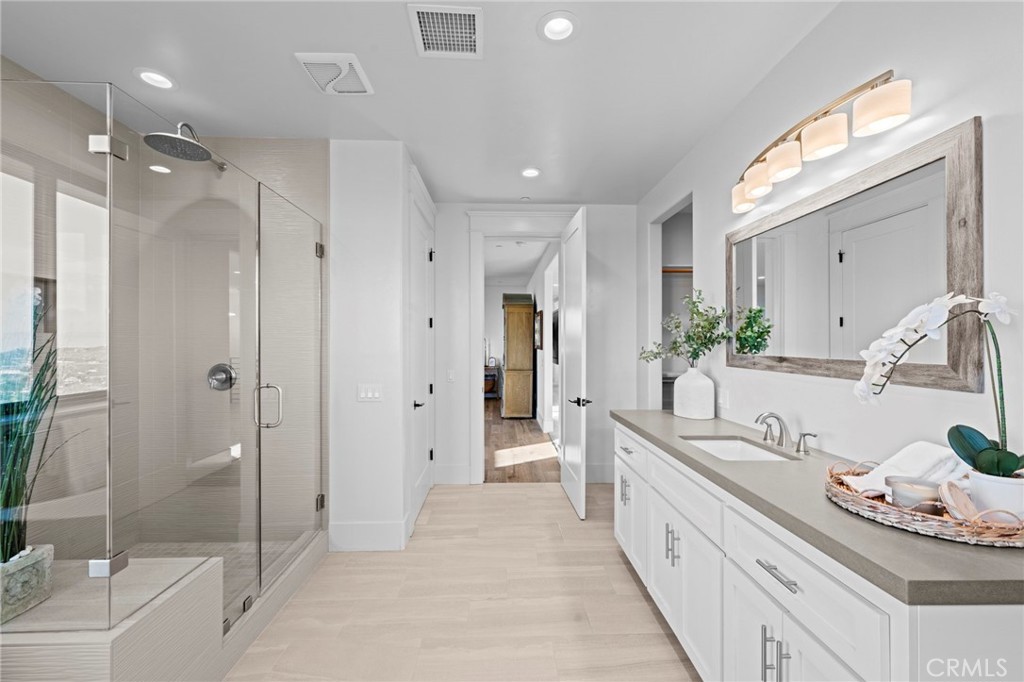 41950 Hacienda Dr