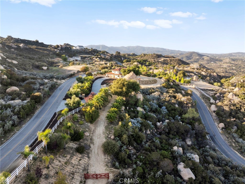 41950 Hacienda Dr