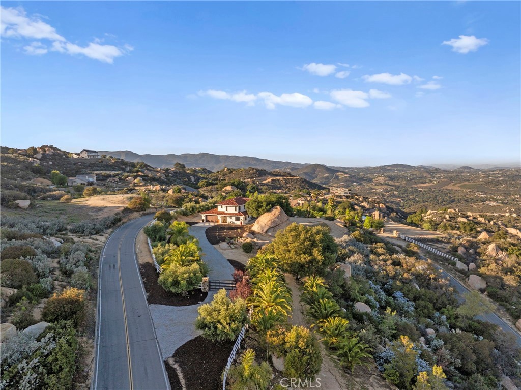 41950 Hacienda Dr