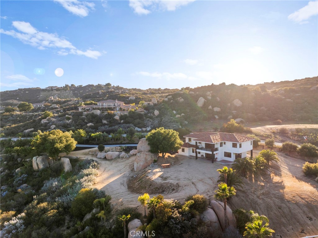41950 Hacienda Dr