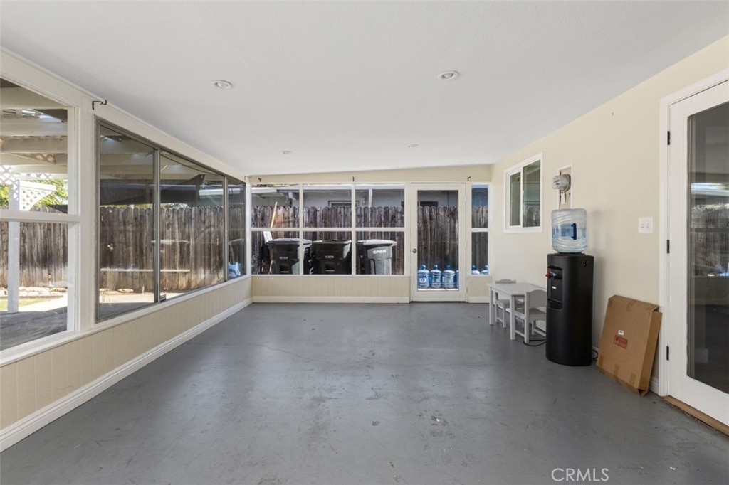 123 E Wilson