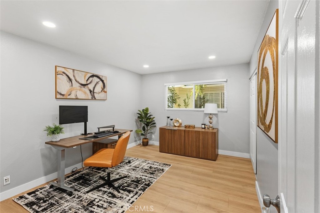 123 E Wilson