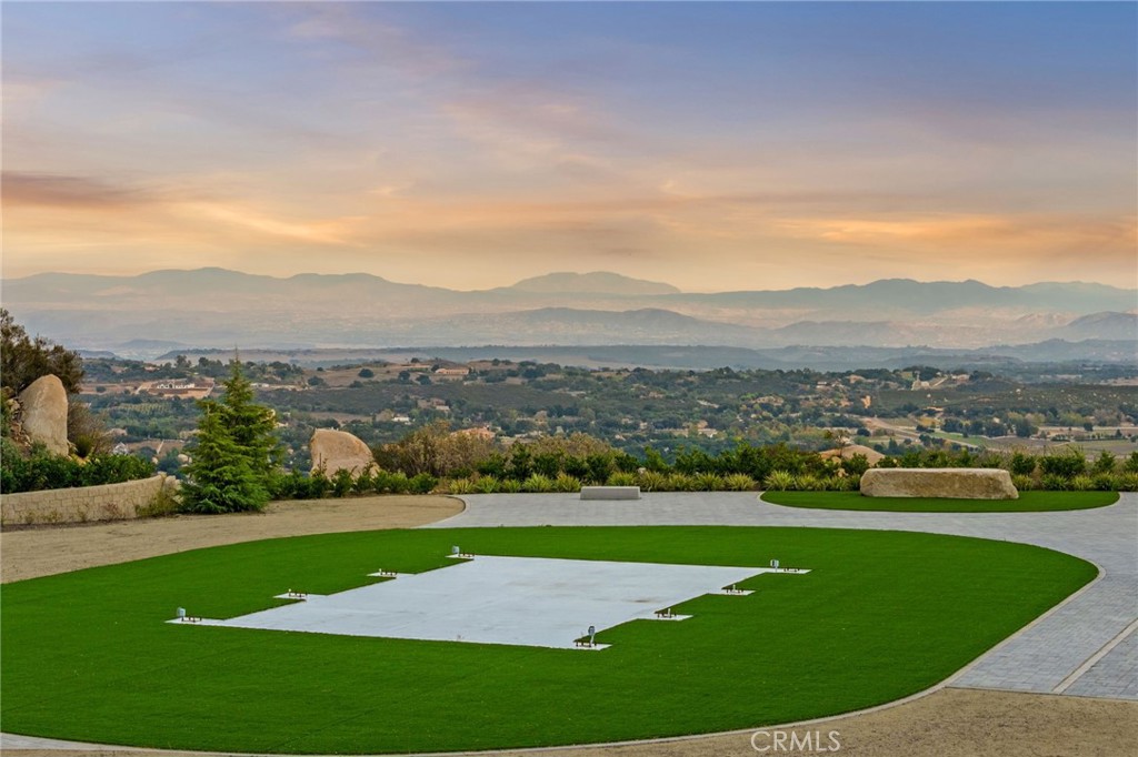 41612 Avenida De Encanto