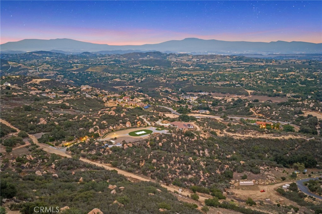 41612 Avenida De Encanto