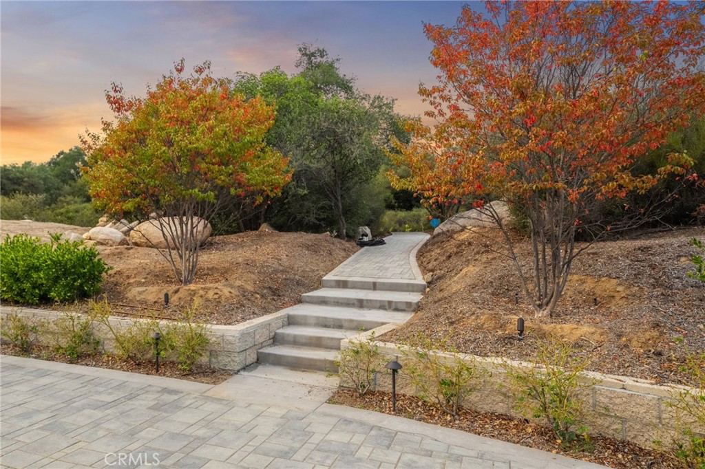 41612 Avenida De Encanto