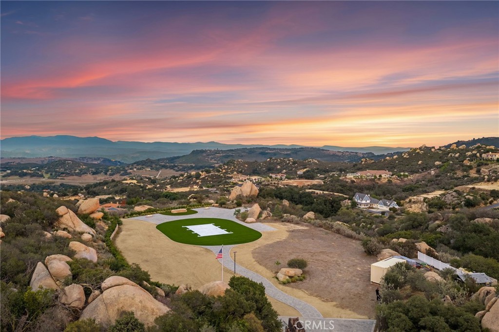41612 Avenida De Encanto