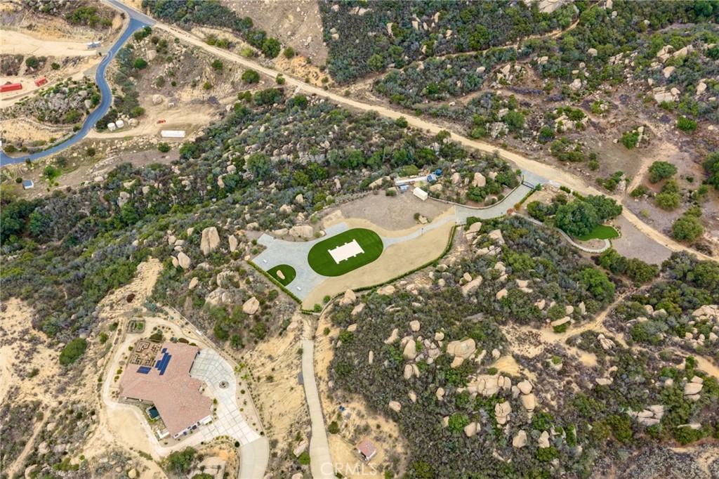 41612 Avenida De Encanto