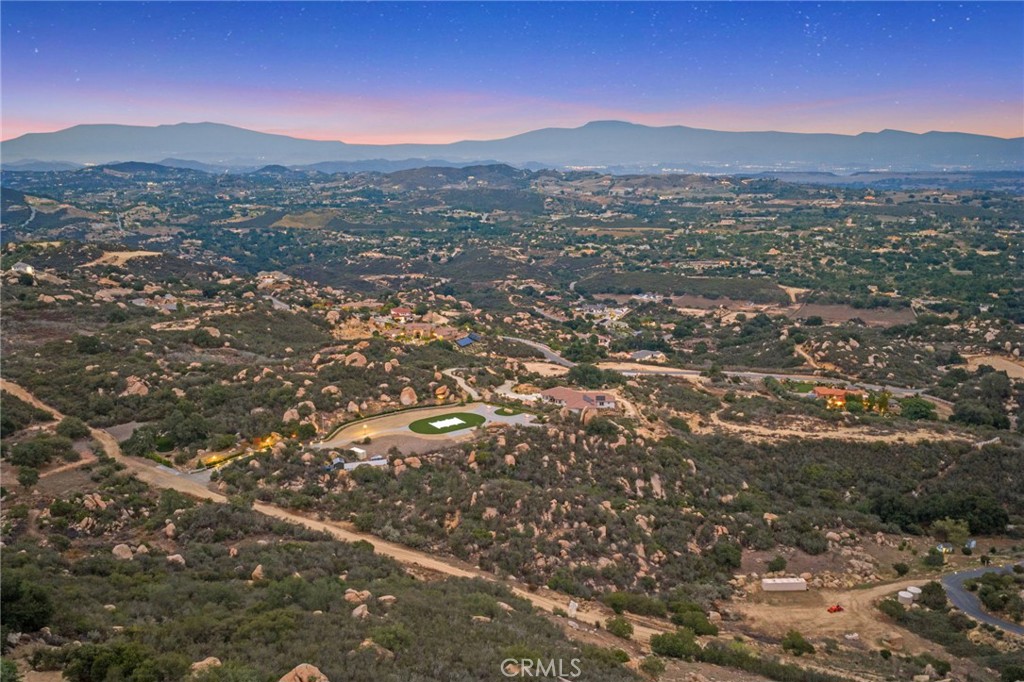 41612 Avenida De Encanto