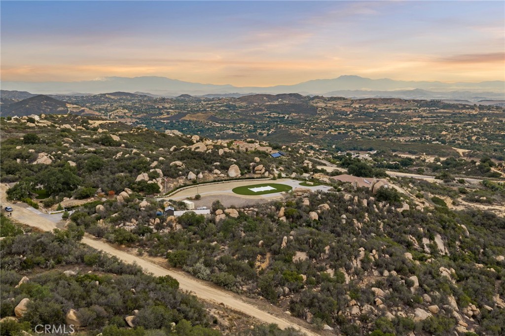 41612 Avenida De Encanto