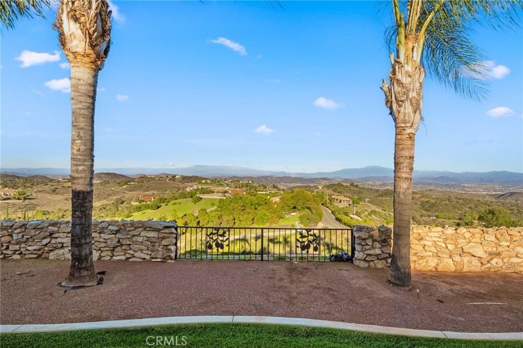 40055 Valle Vista
