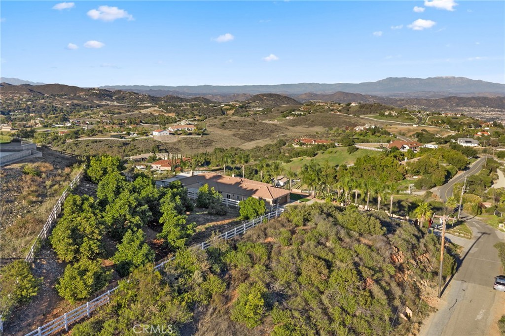 40055 Valle Vista