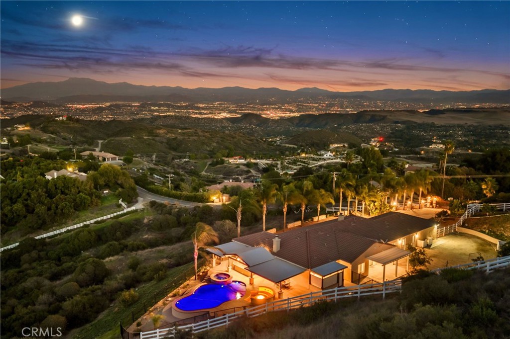 40055 Valle Vista