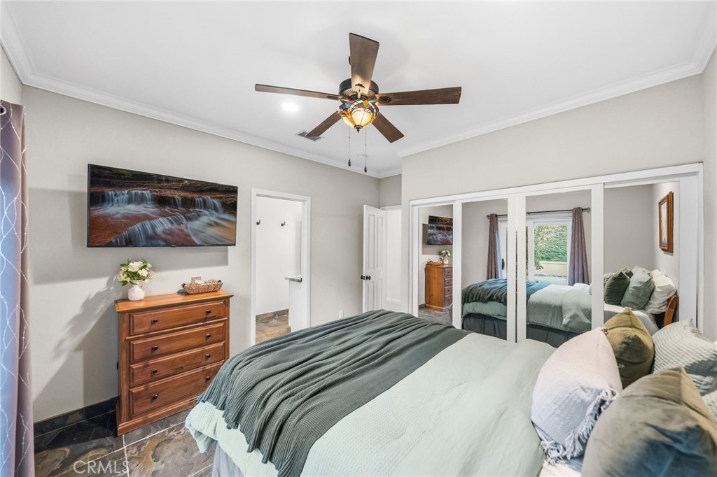 40055 Valle Vista
