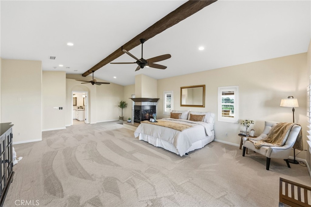 40055 Valle Vista