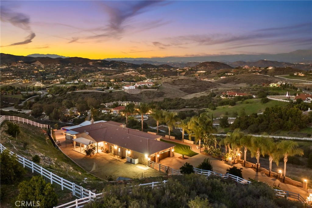 40055 Valle Vista