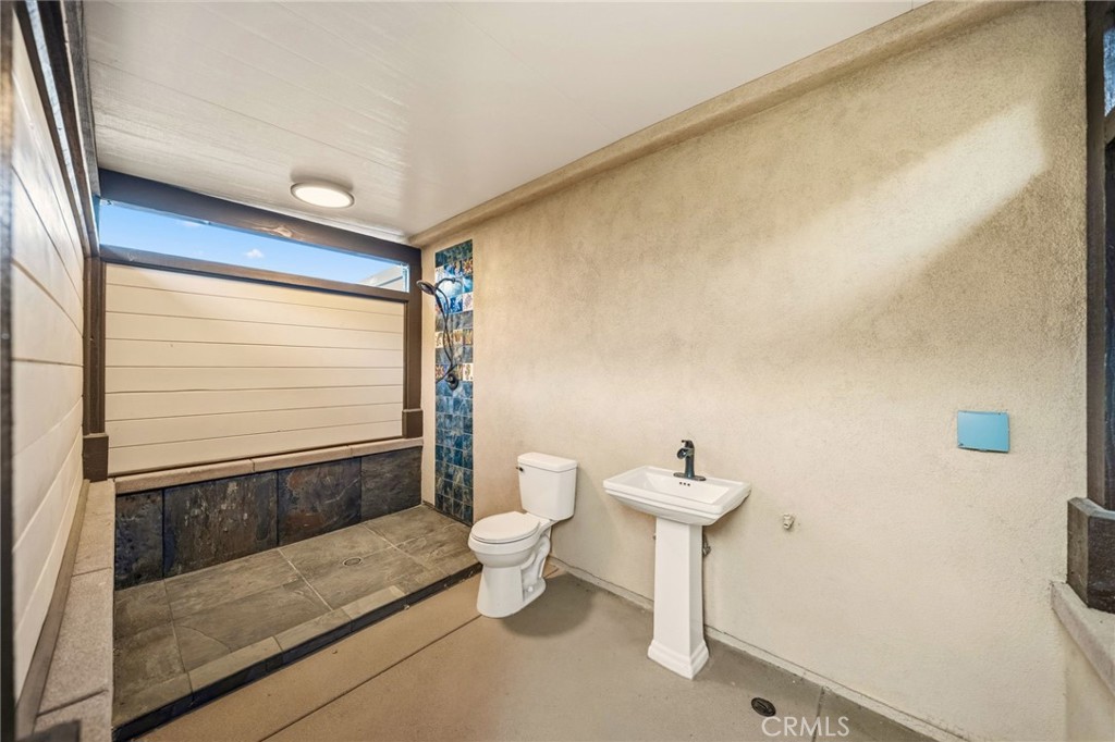 40055 Valle Vista