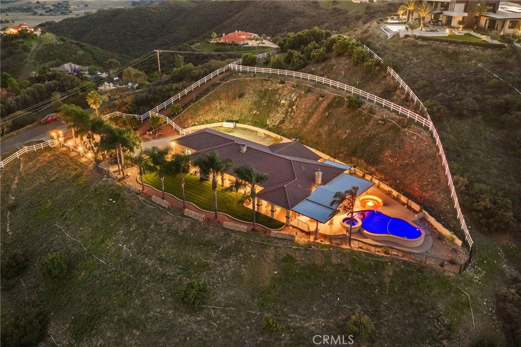 40055 Valle Vista