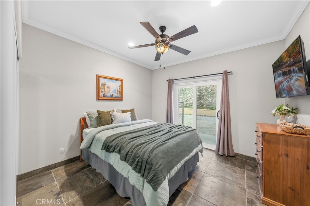 40055 Valle Vista