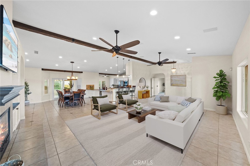 40055 Valle Vista
