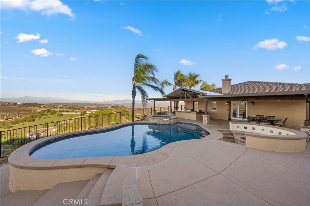 40055 Valle Vista